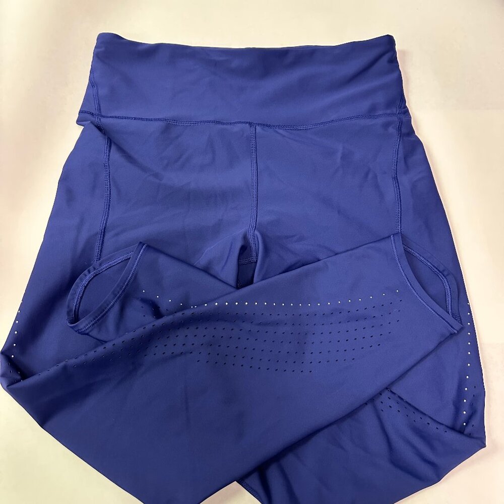 Athleta Lasercut Pacesetter 7/8 Ultra High Rise